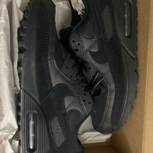 NEW in Box, Women’s Air Max 90